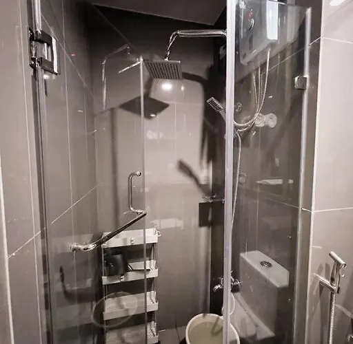 Staycation By Ness In Ayala Makati شقة مانيلا