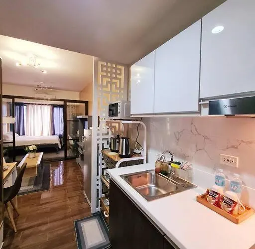 Staycation By Ness In Ayala Makati شقة مانيلا