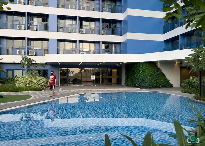 Staycation By Ness In Ayala Makati شقة مانيلا